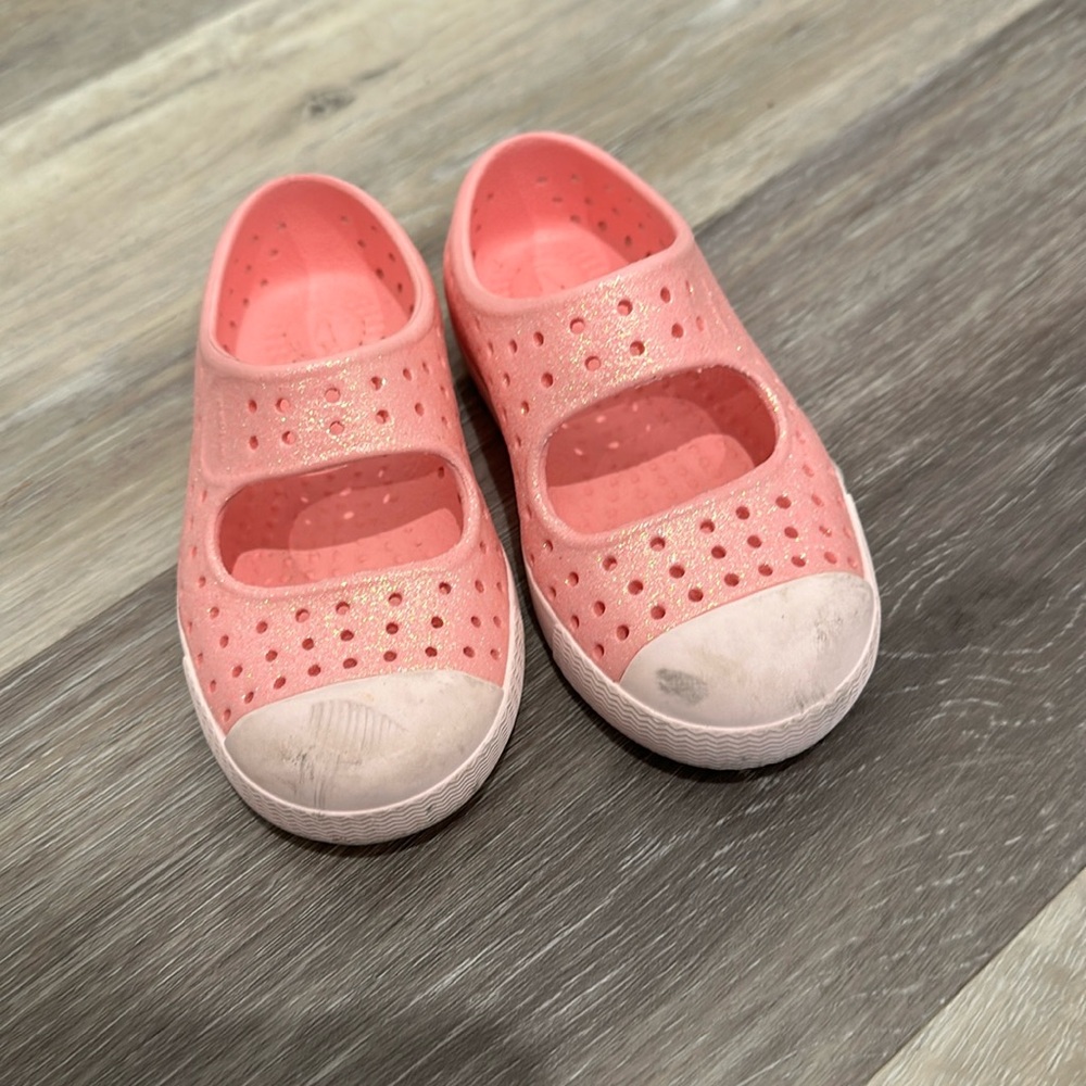 Pink toddler Native shoes